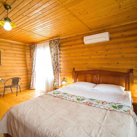 Комплекс Відпочинку Пампушка & Подушка Hotell Burlach'ya Balka Exteriör bild
