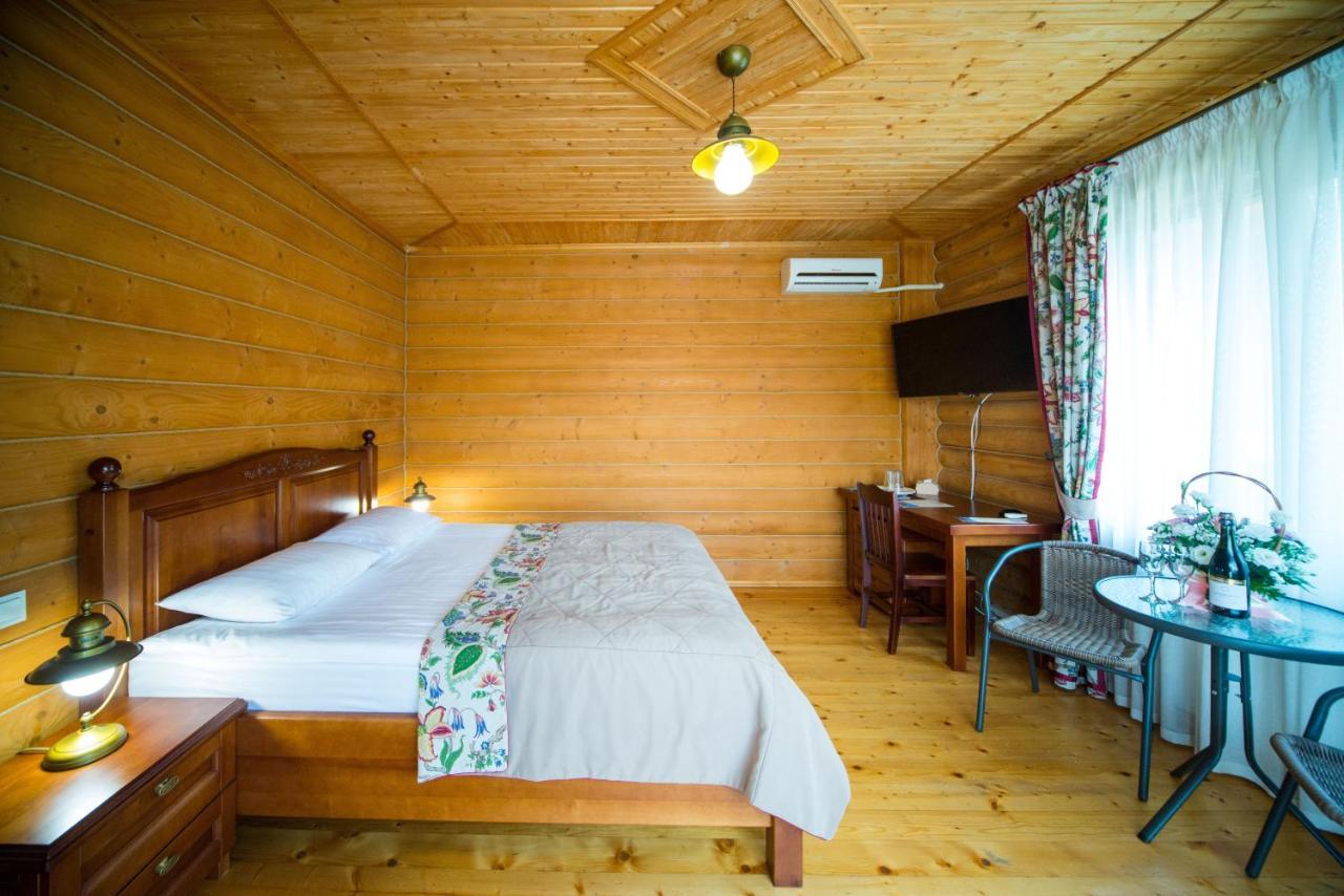 Комплекс Відпочинку Пампушка & Подушка Hotell Burlach'ya Balka Exteriör bild