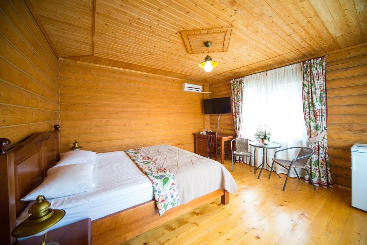 Комплекс Відпочинку Пампушка & Подушка Hotell Burlach'ya Balka Exteriör bild