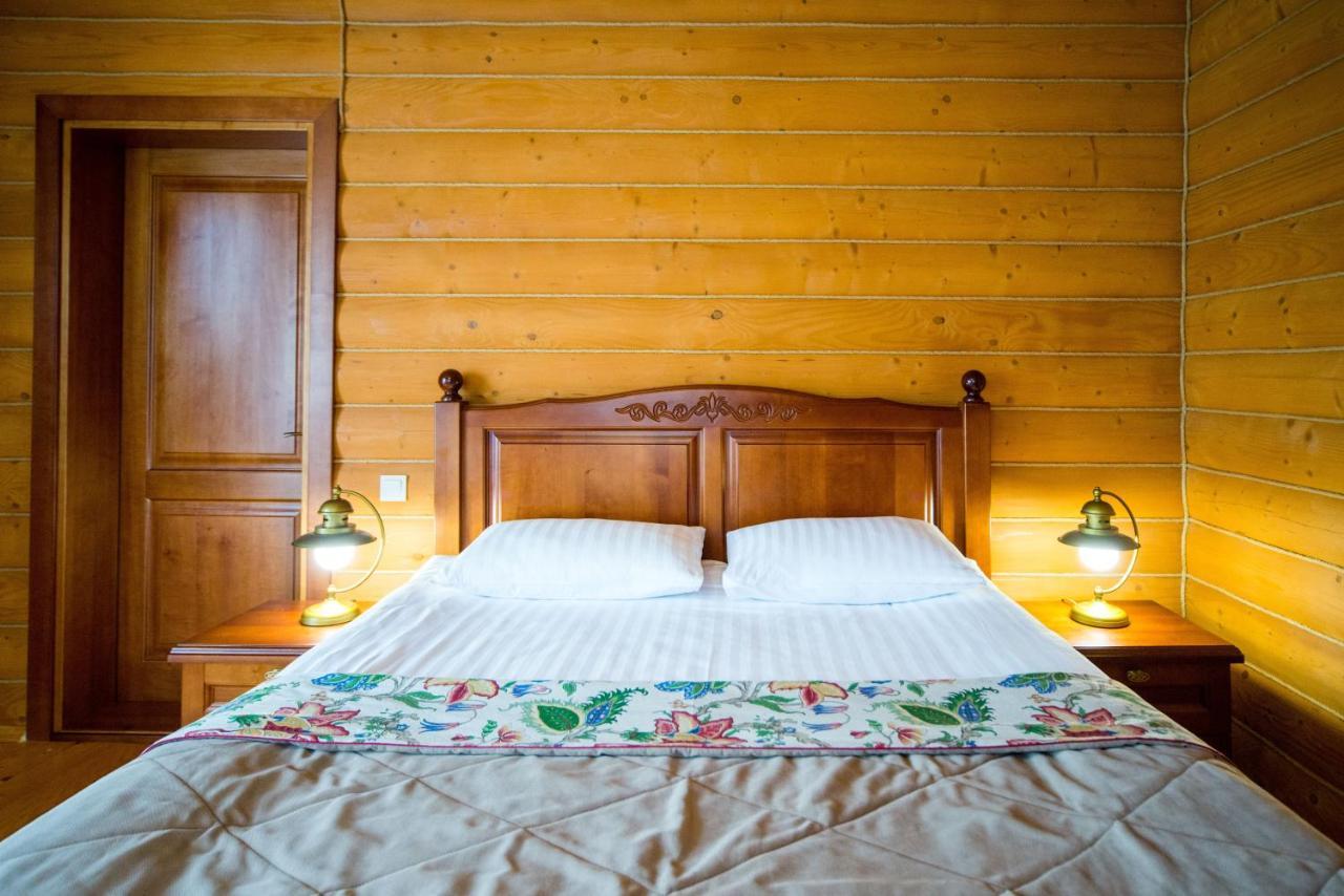 Комплекс Відпочинку Пампушка & Подушка Hotell Burlach'ya Balka Exteriör bild