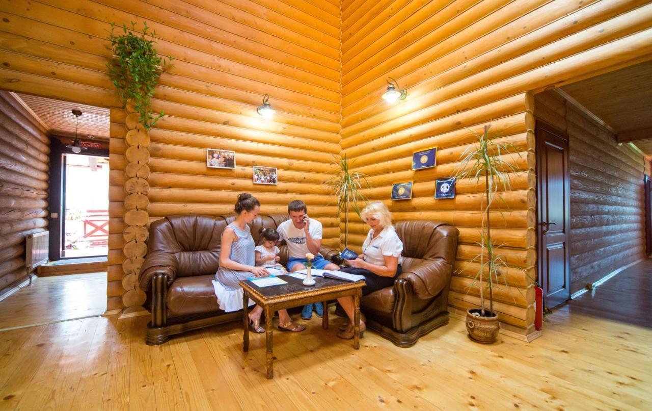 Комплекс Відпочинку Пампушка & Подушка Hotell Burlach'ya Balka Exteriör bild