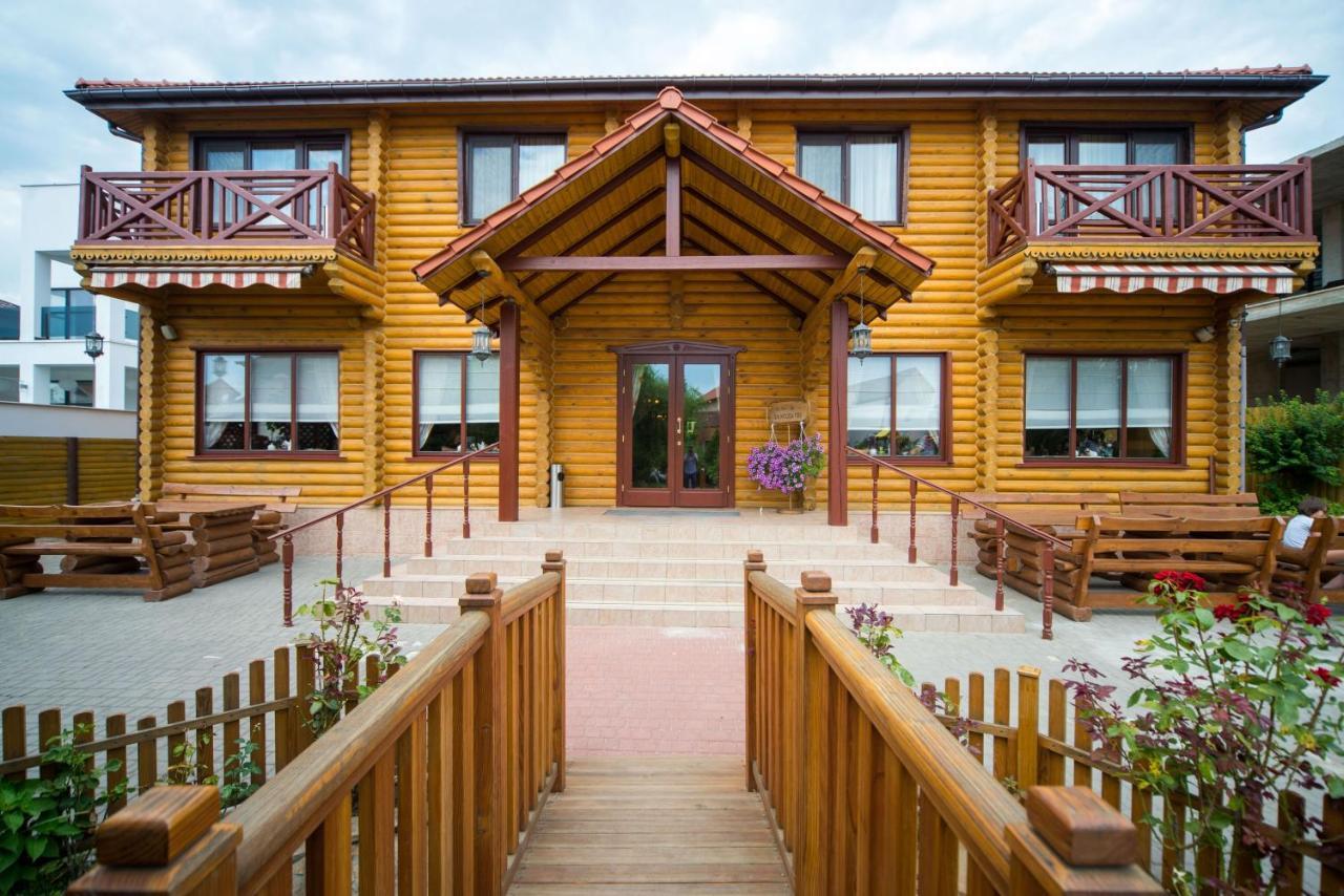 Комплекс Відпочинку Пампушка & Подушка Hotell Burlach'ya Balka Exteriör bild